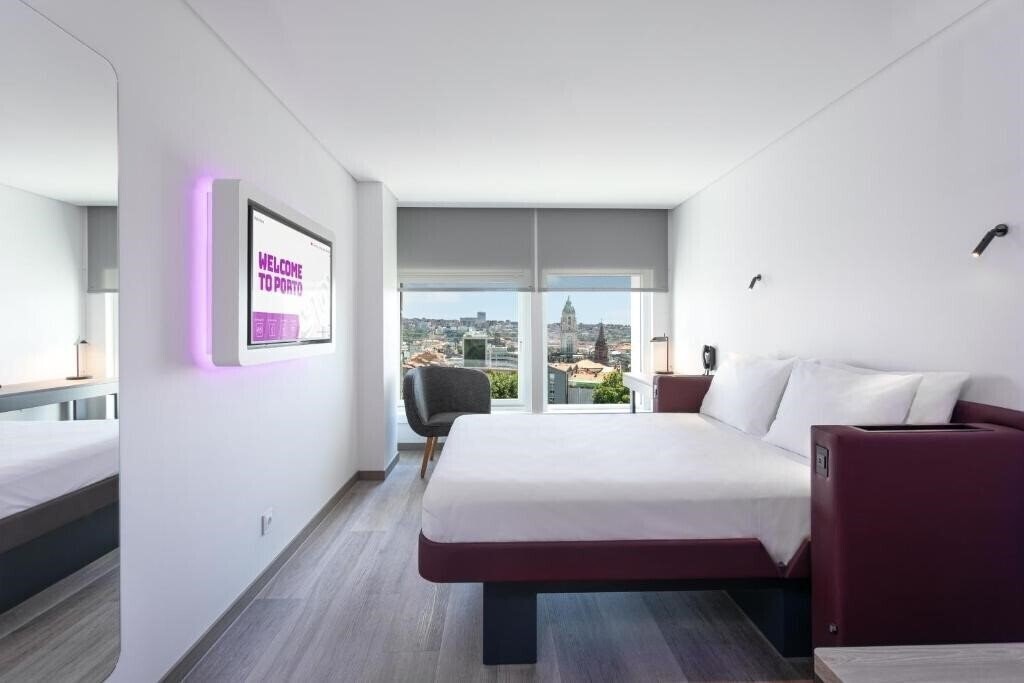Готель Yotel Porto 4*