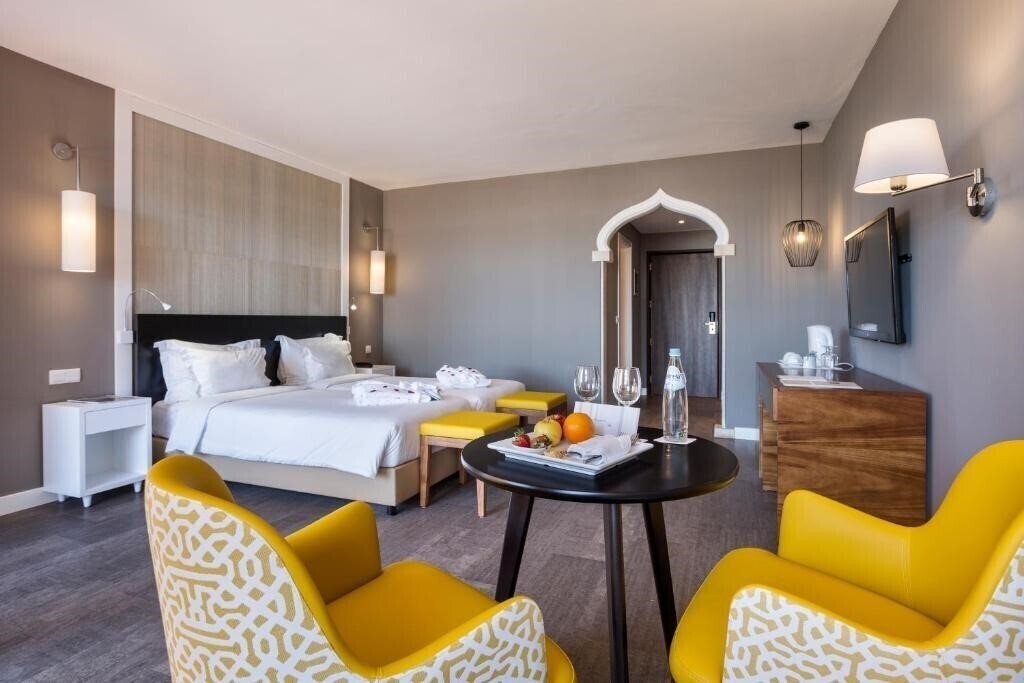 Фото Ap Oriental Beach Hotel 4*