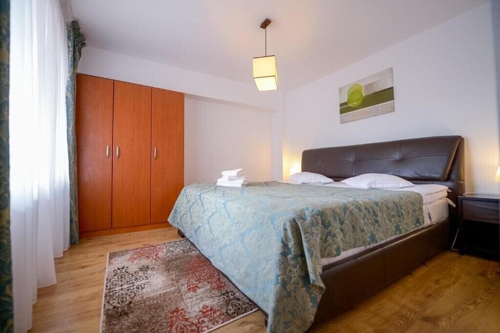 Obraz Cabana Trei Brazi 3*