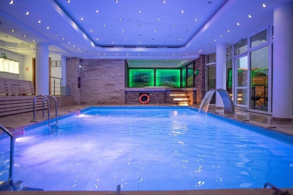 Готель Carpathia Hotel 4*