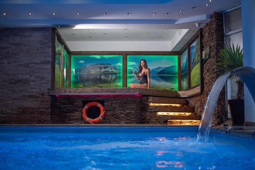 Фотографія Carpathia Hotel 4*