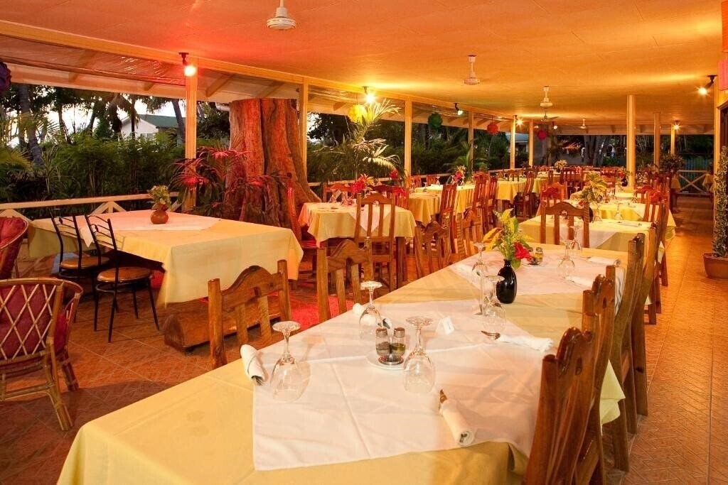 Zdjęcie Orchid Self Catering Apartment 3*