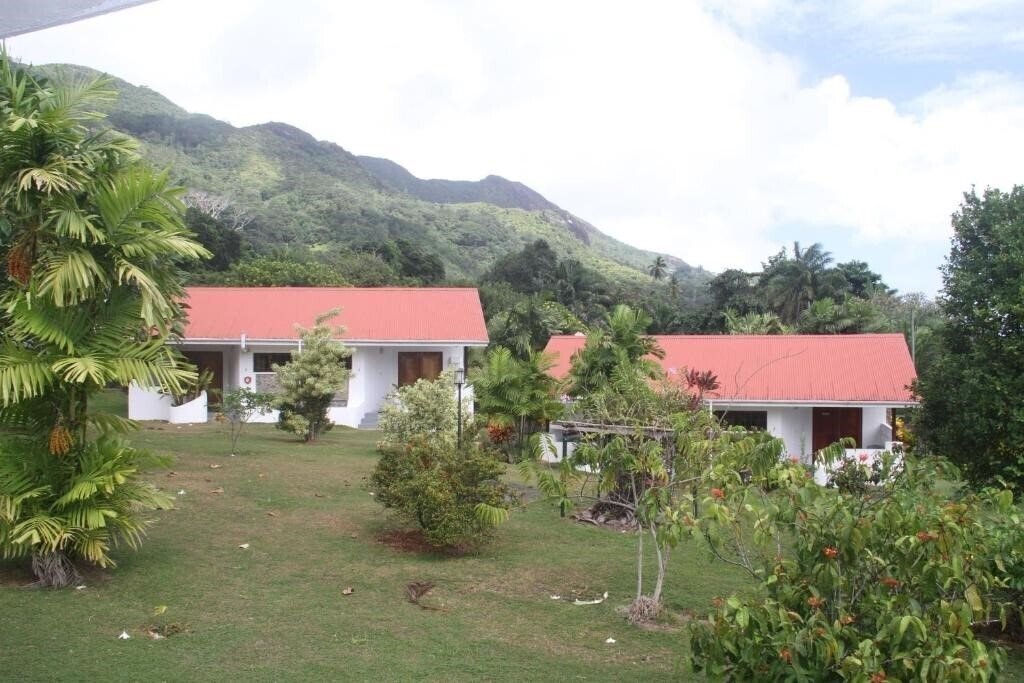 Фото Daniellas Bungalows 2*