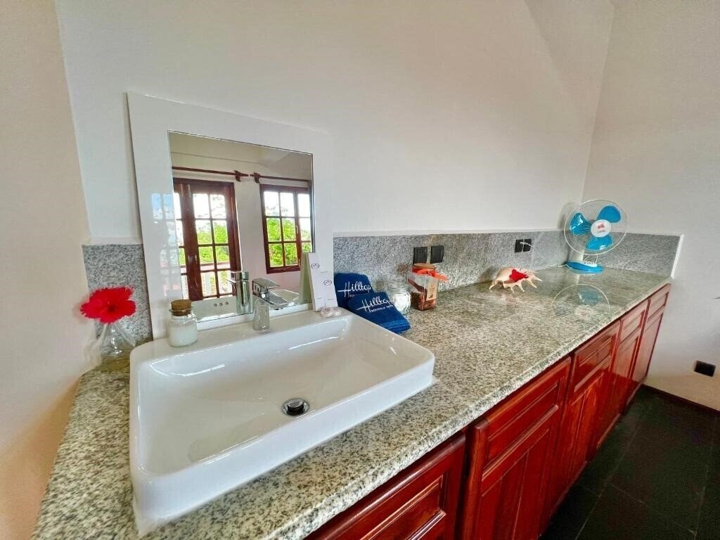 Zdjęcia Hilltop Boutique Hotel 4*