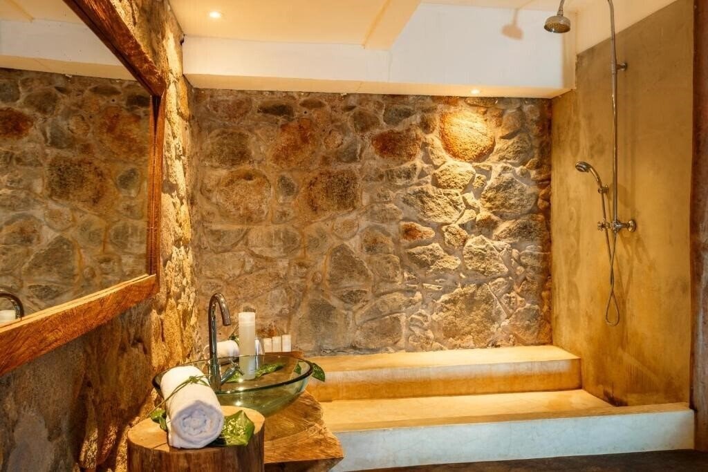 Фотография Bliss Hotel - Mahe 4*