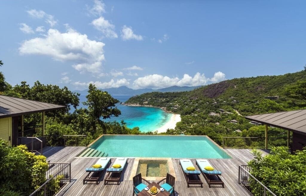 Картинка Four Seasons Resort Seychelles 5*