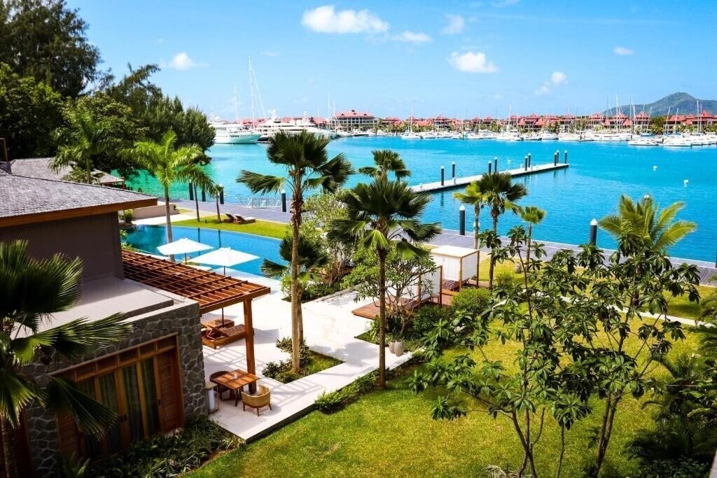 Hotel L’Escale Resort Marina & Spa 5*
