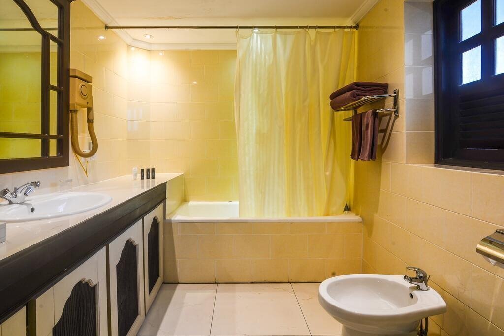 Zdjęcie Berjaya Praslin Beach Resort 3*