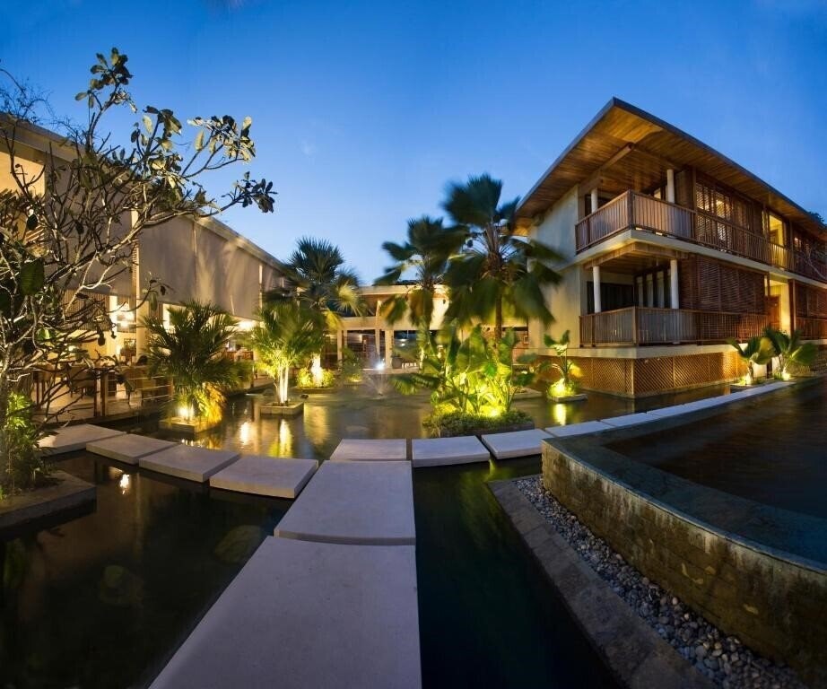 Zdjęcie Dhevatara Beach 5*