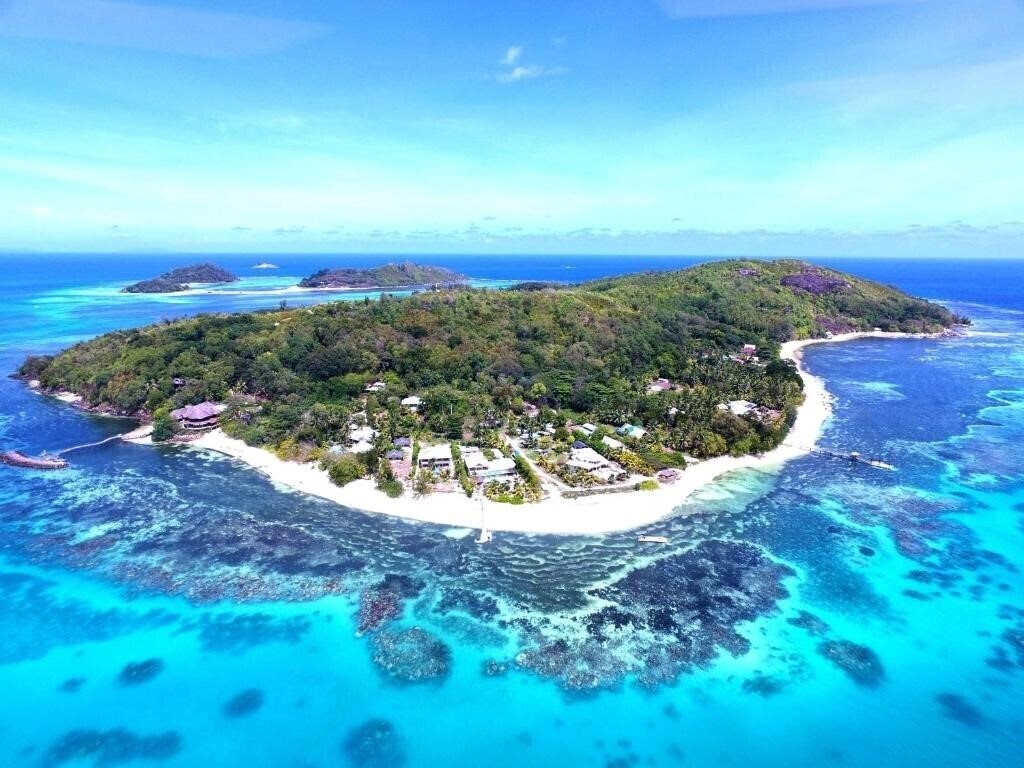 Готель Villa De Cerf вилла