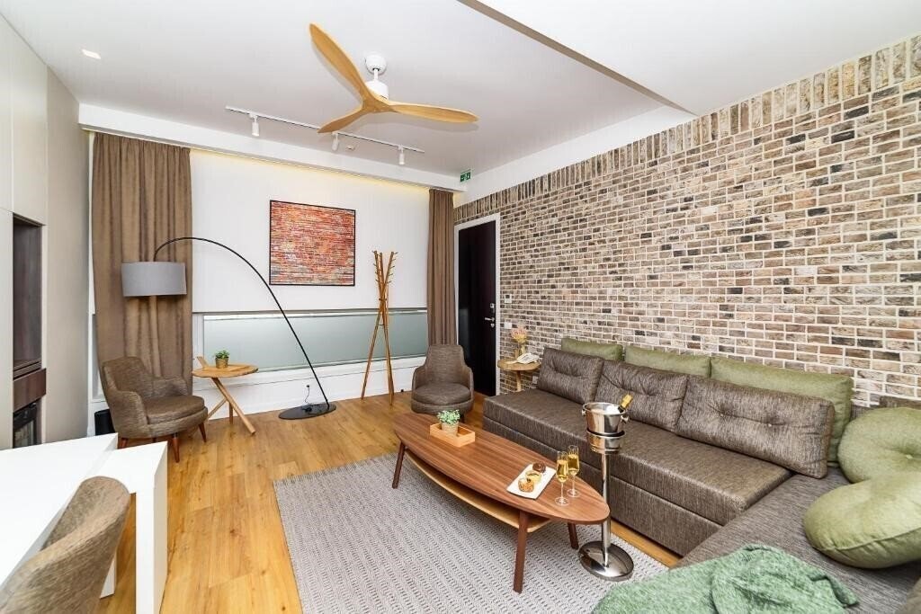 Изображение Belgrade Inn Garni 4*