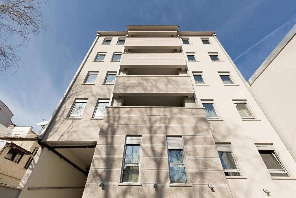 Hotel Hotel Tesla 4*