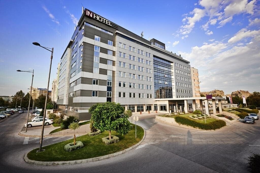 Отель In Hotel 4*
