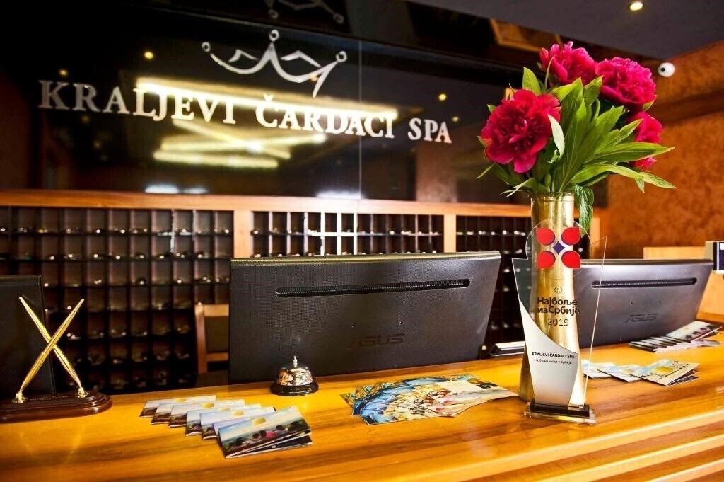 Готель Kraljevi Cardaci 4*