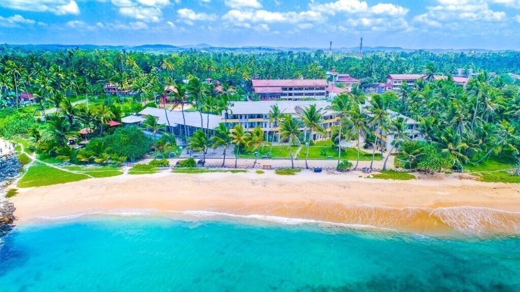 Отель Insight Resort 2*