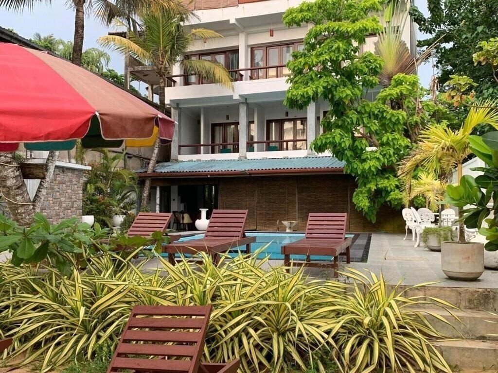 Отель Mother'S Place Nimala 3*