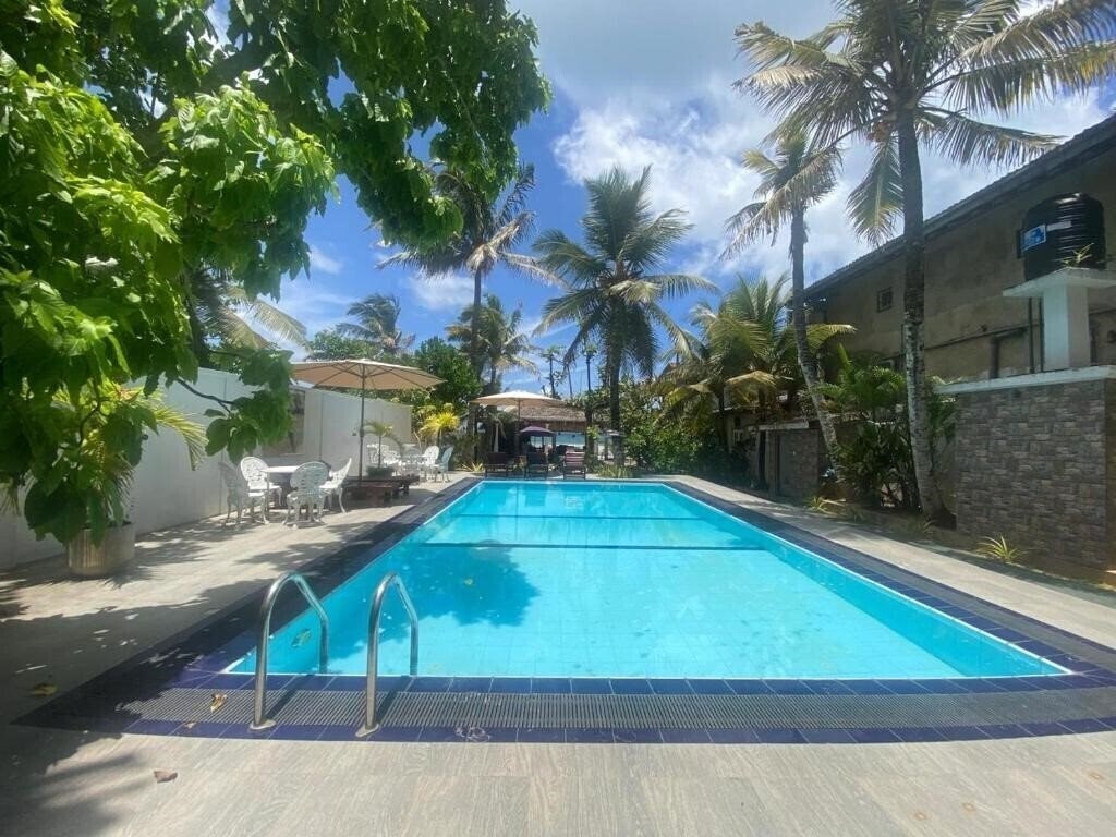 Изображение Mother'S Place Nimala 3*