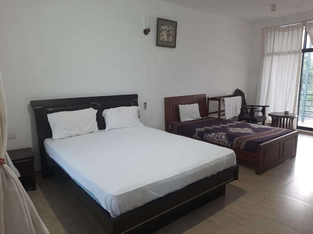Zdjęcie New Sunrise Hotel 1*