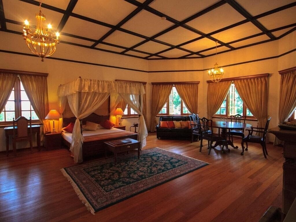 Zdjęcia Governor’S Mansion 5*