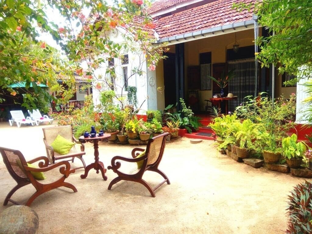 Hotel Walauwa Villa Ahungalla 1*