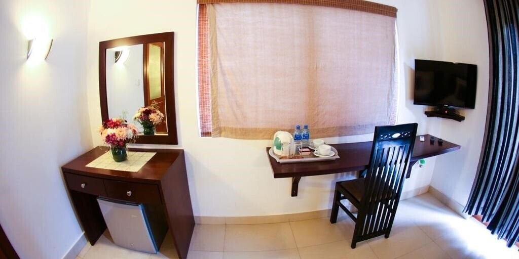 Zdjęcie Hotel Shanelo 1*