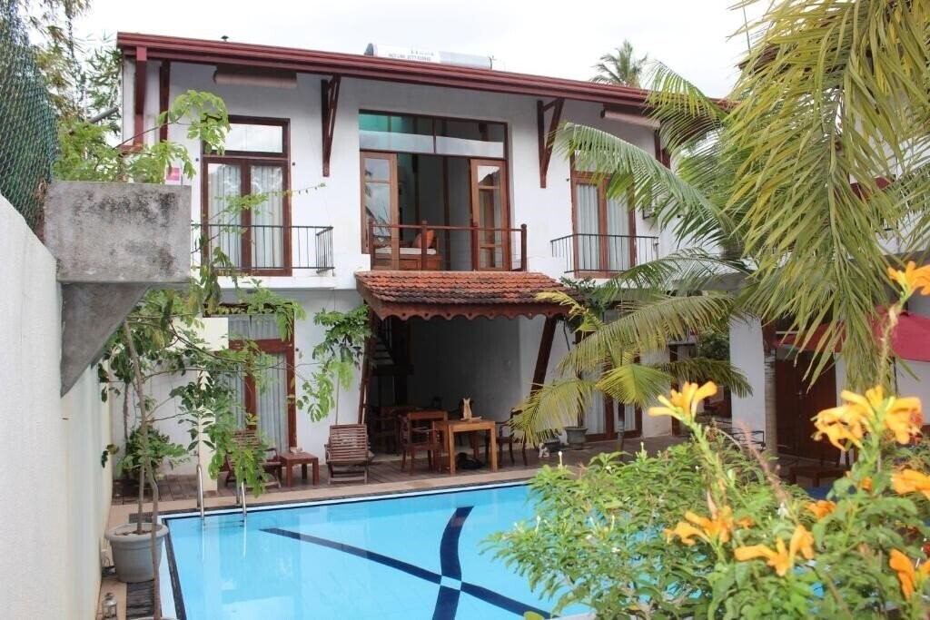 Отель Hotel Villa Kapuru 3*