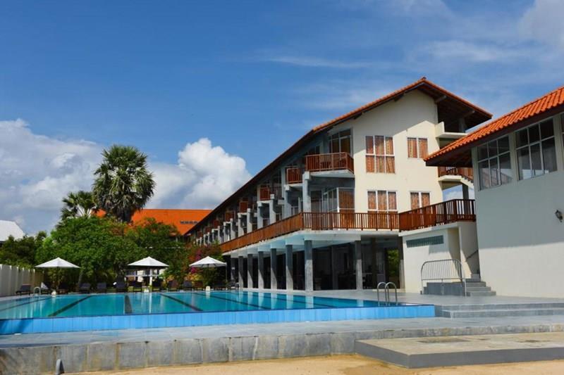 Hotel Marina Beach 3*