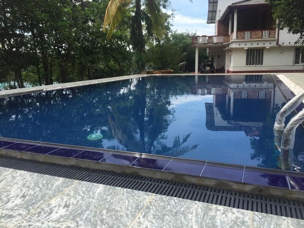 Hotel Kurumba Hills отель без категории