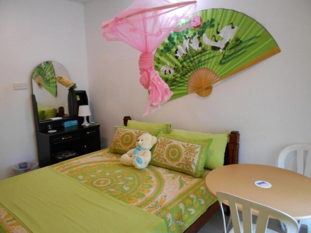 Zdjęcie Nadee Villa Guest House гостиный двор