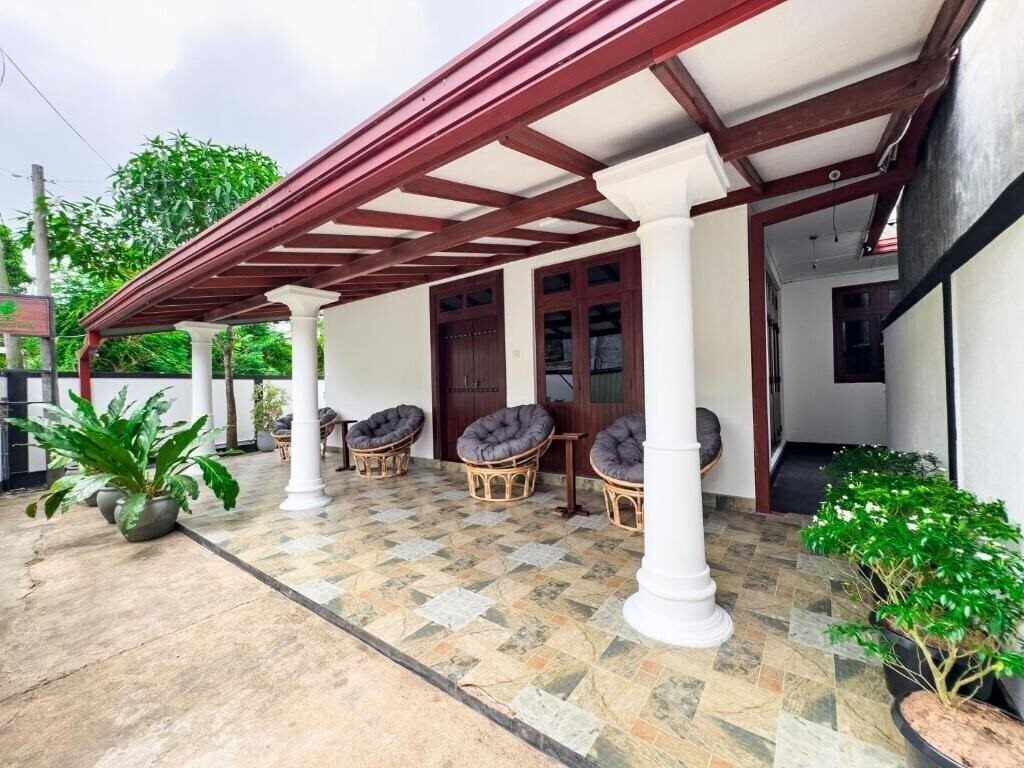 Zdjęcie Lira - Unawatuna 2*