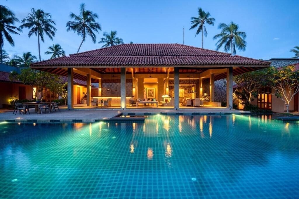 Hotel Kirana by The One Group of Hotels 3*