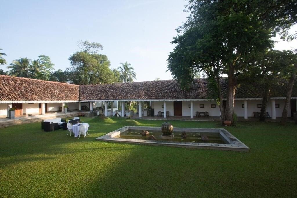 Зображення Tamarind Hill 3*