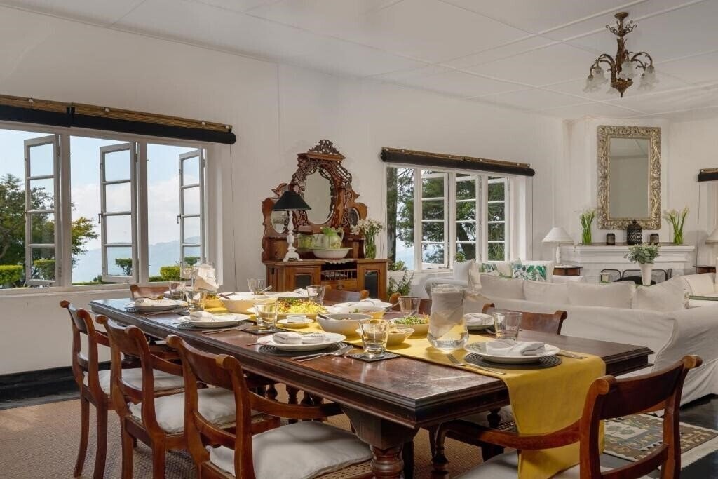 Фотография Highgrove Estate by ISHQ Luxury Villa 4*
