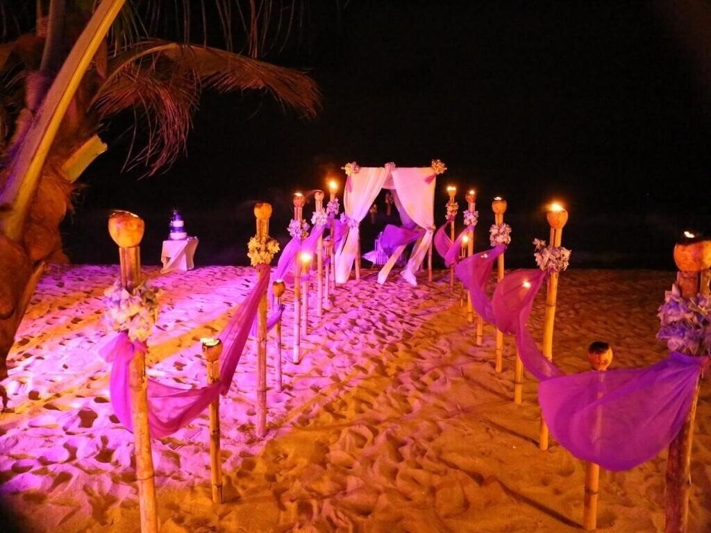 Фотографія Arcade Beach Hotel 3*