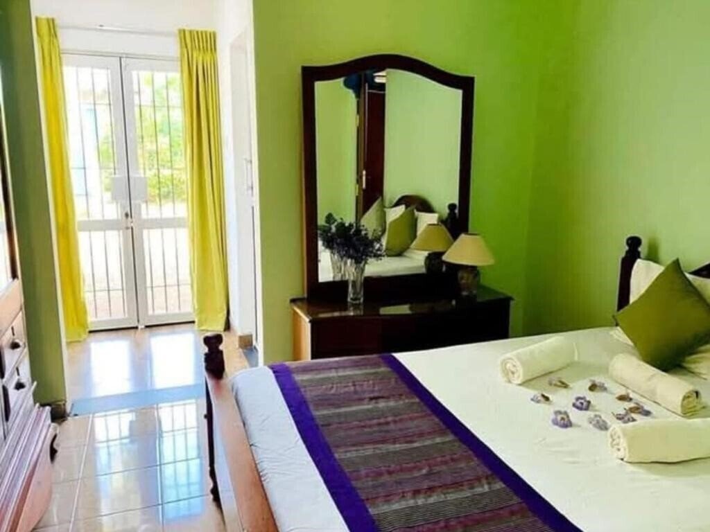 Obraz Velapura River Garden 2*