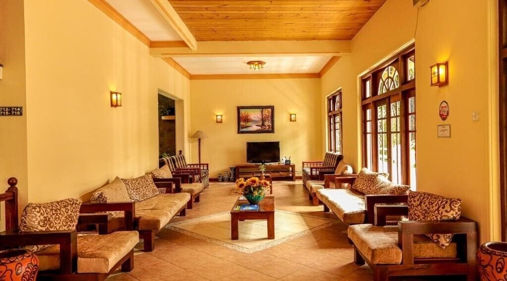 Zdjęcie Oak Ray Serene Garden Hotel 3*