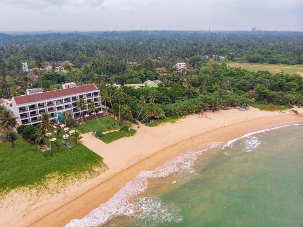 Готель Shinagawa Beach 4*