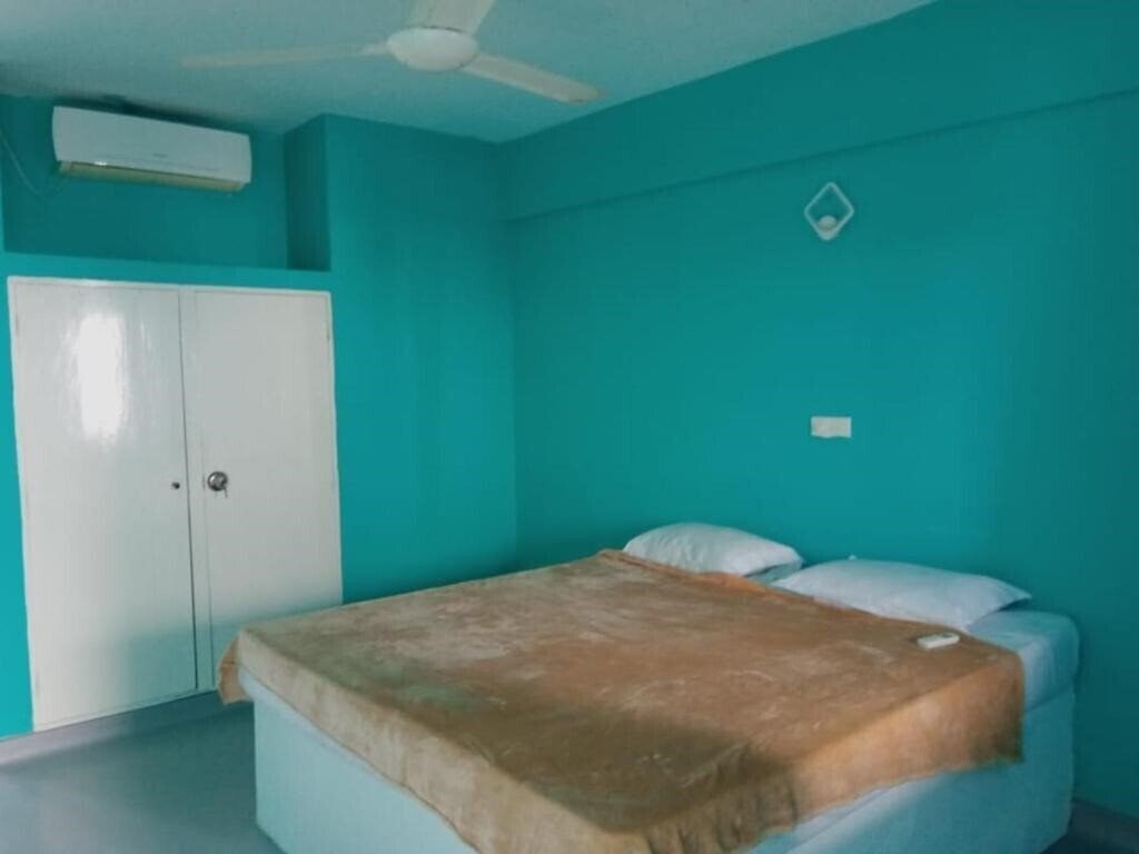 Фото Sea View Apartments Hikkaduwa 2*