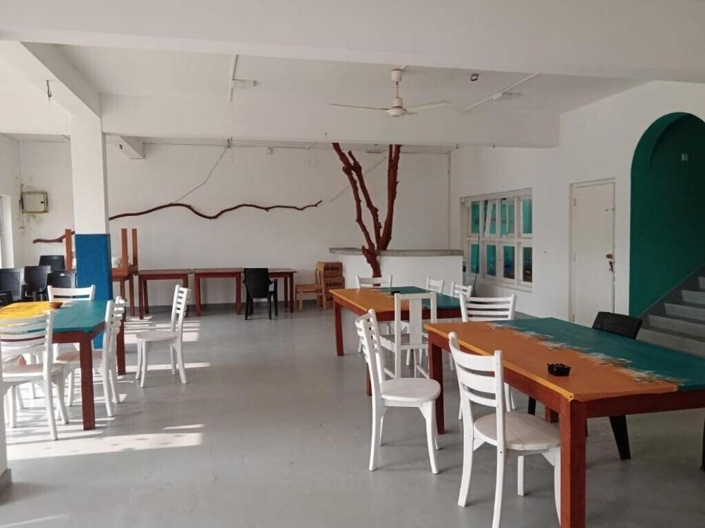 Фотографія Sea View Apartments Hikkaduwa 2*