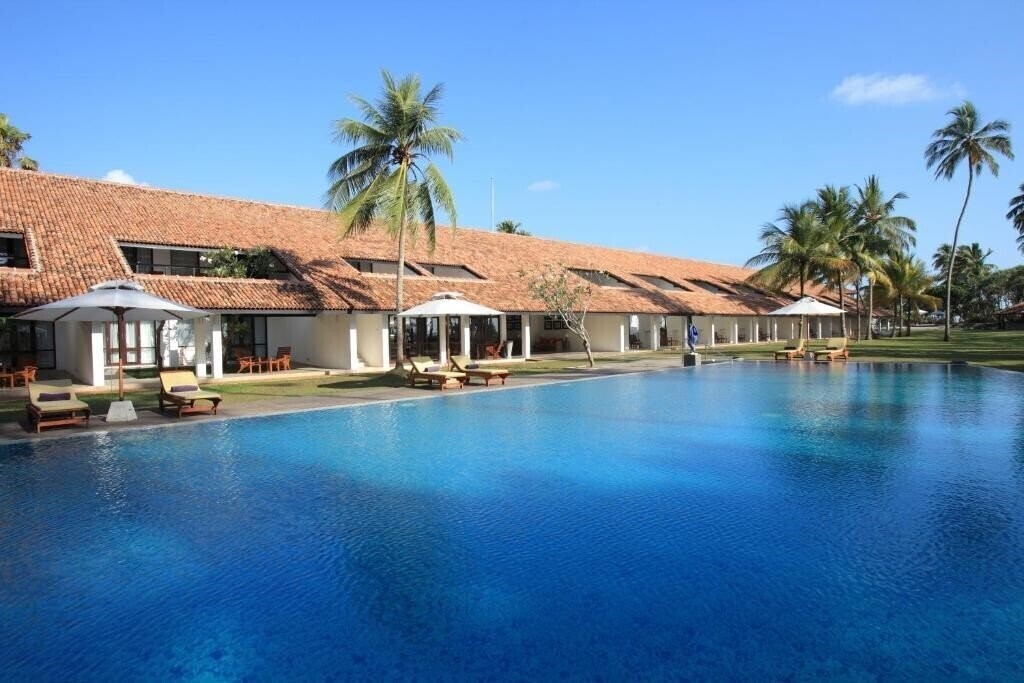 Готель Thaala Bentota Resort (ex. Avani Bentota Resort & Spa) 5*
