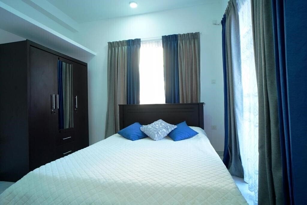 Hotel Unique Towers Luxury Boutique Suites 4*