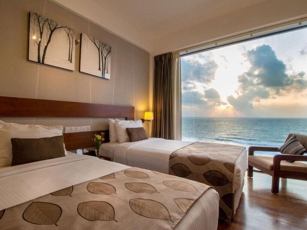Hotel The Ocean Colombo 4*