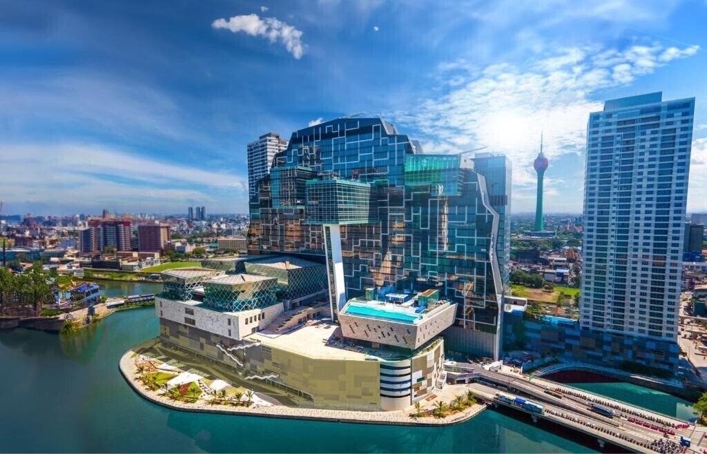 Готель Cinnamon Life at City of Dreams (ex. Cinnamon Life Leisure) 5*