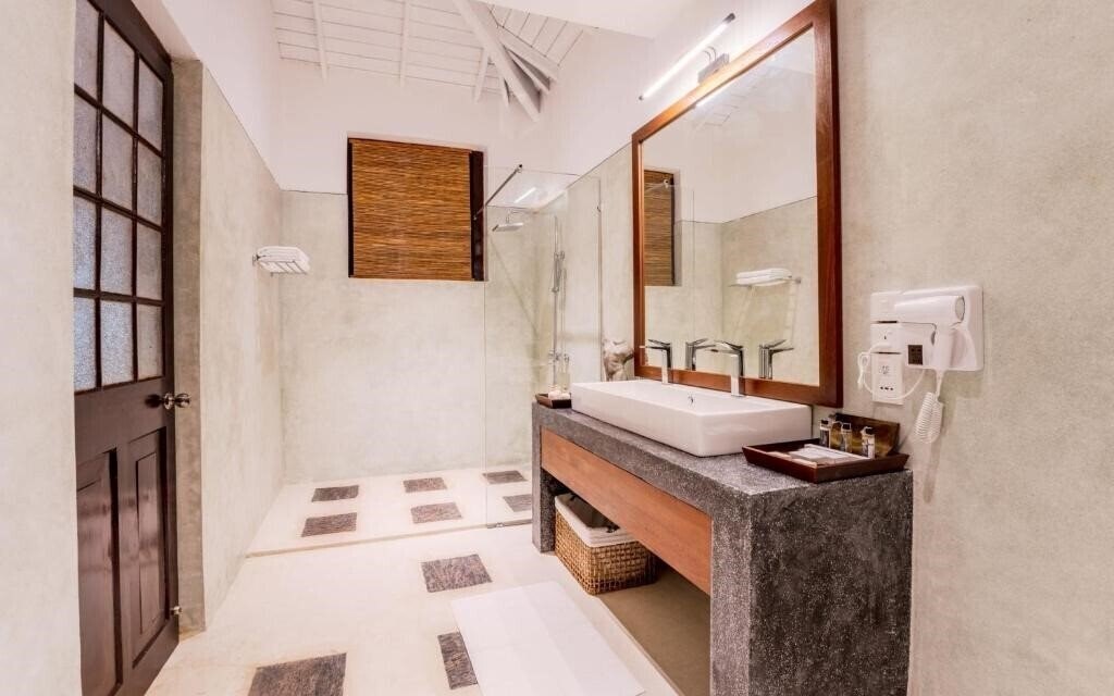 Zdjęcie Lotus Estate Colombo Villa вилла