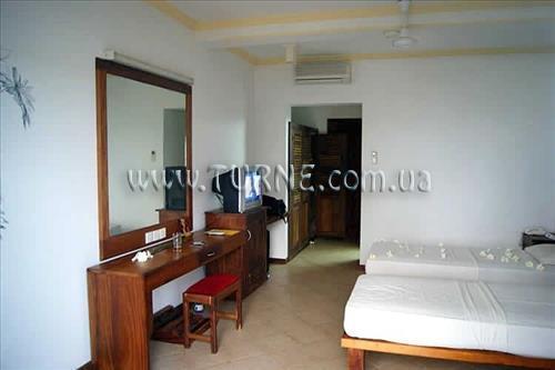 Отель Garden Beach Kuma 4*