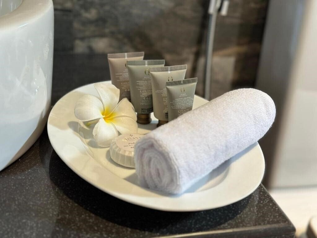 Zdjęcie Cocos Polhena 4*