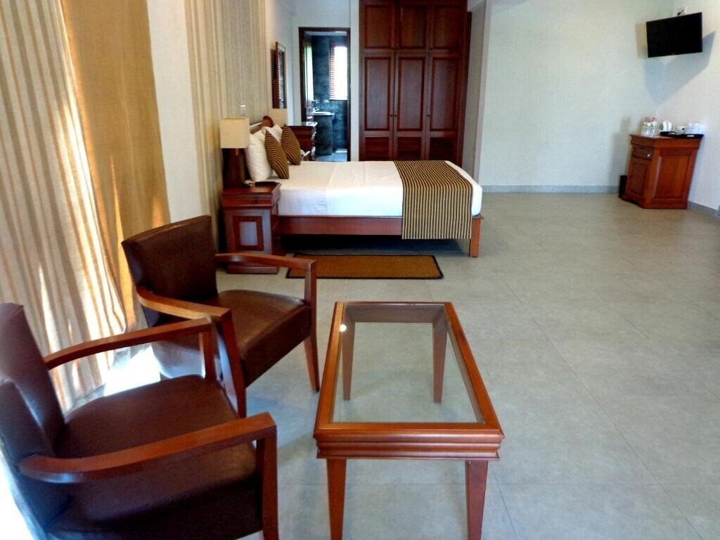 Zdjęcie Paradise Beach Club Mirissa 3*