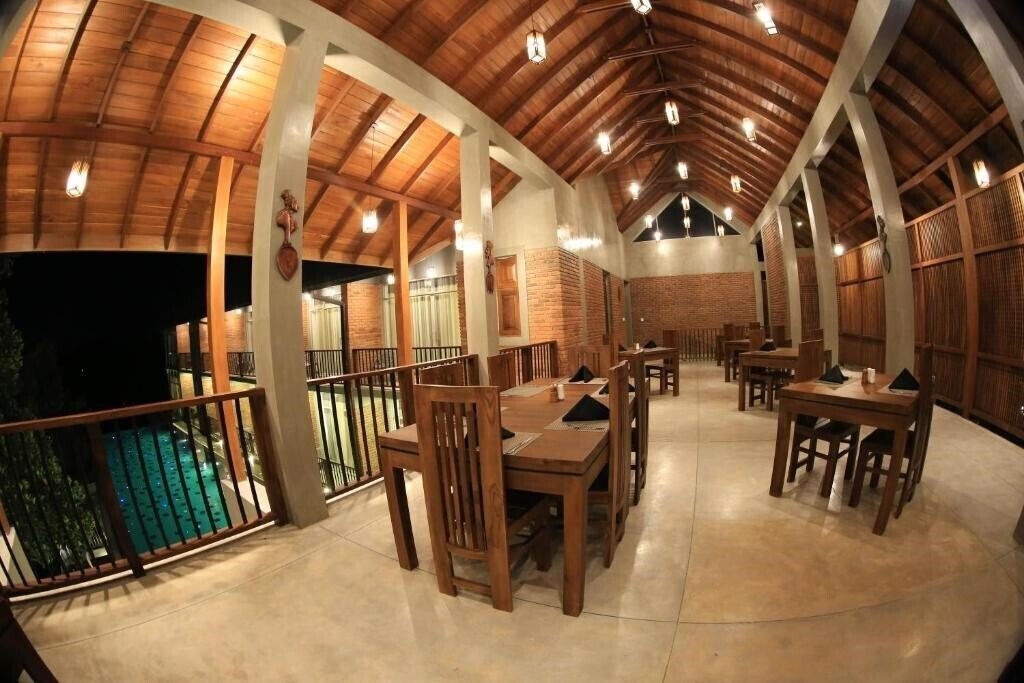 Zdjęcie Somerset Mirissa 4*