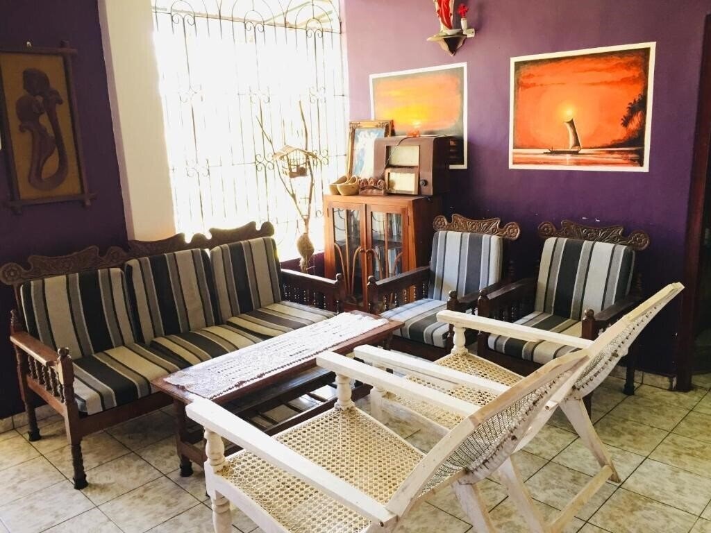 Zdjęcie White House Negombo 3*