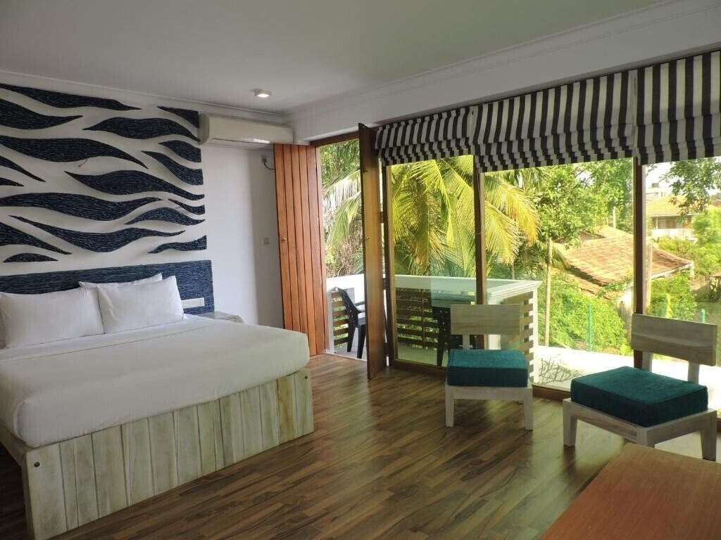 Фото Binnacle Negombo 3*